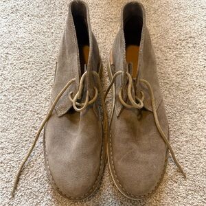 Men’s Greats Brooklyn booties. Size 9. Taupe. Like new.
